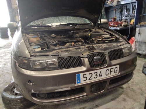  SEAT LEON (1M1) 