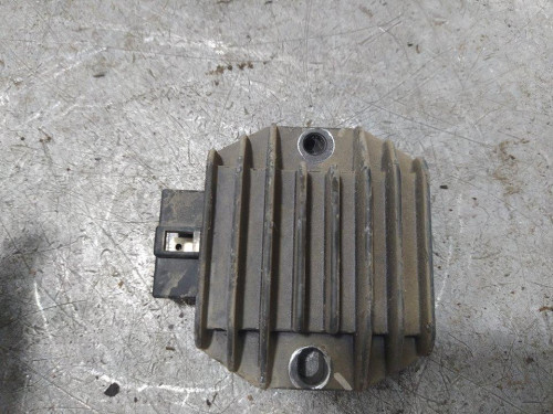  REGULADOR DE CORRIENTE APRILIA ATLANTIC 125 / 250 