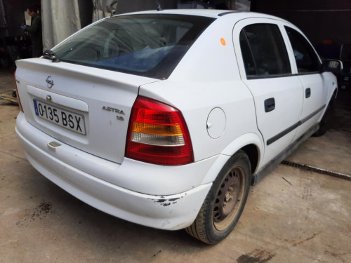  OPEL ASTRA G BERLINA 