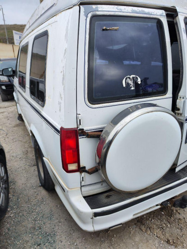 CHEVROLET ASTRO VAN — автомобиль-донор на запчасти 