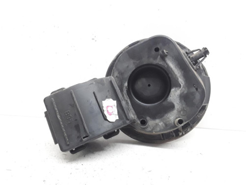 TAPA EXTERIOR COMBUSTIBLE Renault MEGANE III BERLINA 5P 