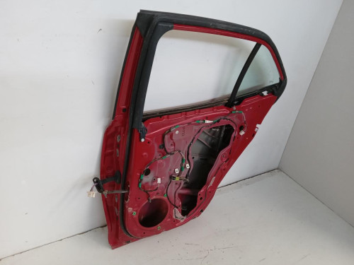  PUERTA TRASERA DERECHA TOYOTA COROLLA (E21) 