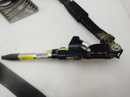 CINTURON SEGURIDAD DELANTERO DERECHO Honda CIVIC 5 PUERTAS (FK) 