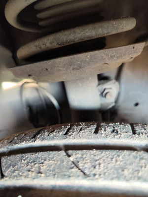 AMORTIGUADOR DELANTERO IZQUIERDO