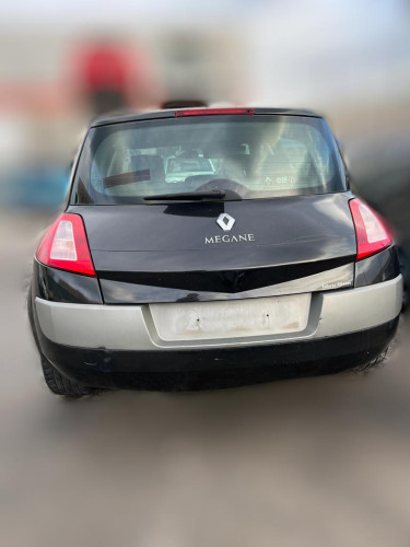 RENAULT MEGANE II BERLINA 5P de segunda mano