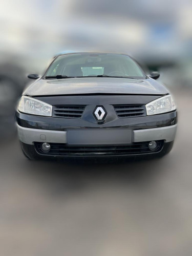 RENAULT MEGANE II BERLINA 5P de segunda mano