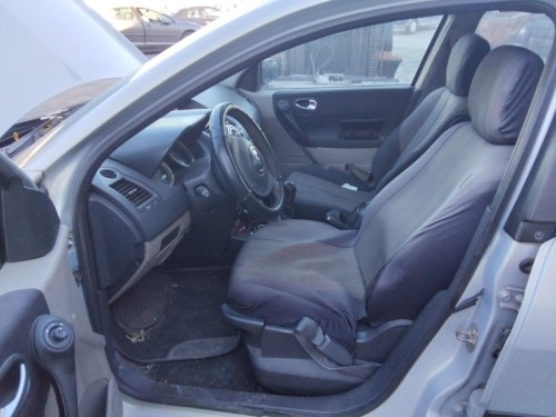  RENAULT MEGANE II BERLINA 5P 