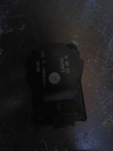 MOTOR APERTURA TRAMPILLAS CLIMATIZADOR Opel ASTRA J BERLINA 5P 