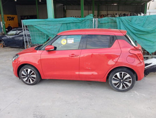  SUZUKI SWIFT (AZ) 