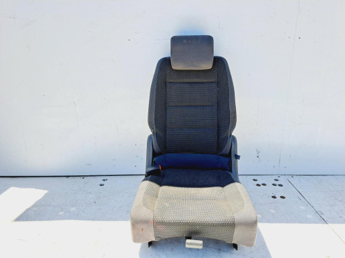 ASIENTOS TRASERO IZQUIERDO VOLKSWAGEN TOURAN (1T3) 