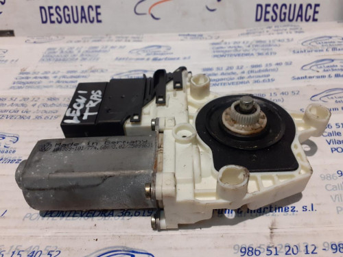  MOTOR ELEVALUNAS TRASERO IZQUIERDO 