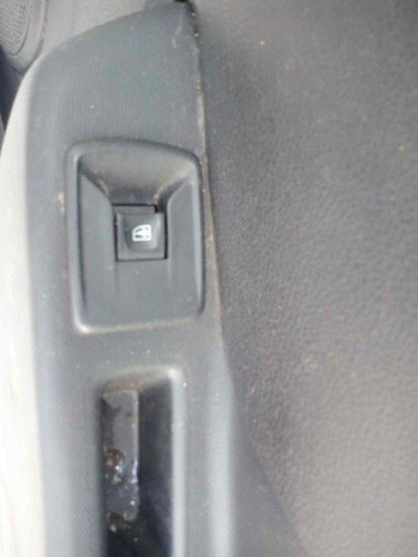  MANDO ELEVALUNAS TRASERO DERECHO DACIA LOGAN II 