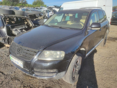 VOLKSWAGEN TOUAREG (7LA)
