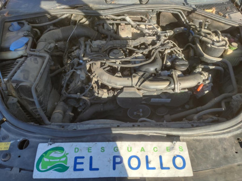  VOLKSWAGEN TOUAREG (7LA) 