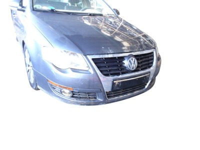 PARAGOLPES DELANTERO