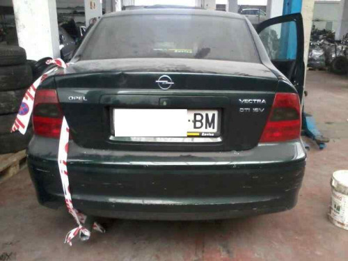  OPEL VECTRA B BERLINA 