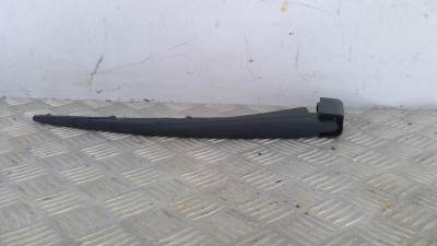 BRAZO LIMPIA TRASERO
