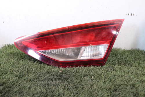  PILOTO TRASERO DERECHO INTERIOR SEAT LEON ST 5F8 