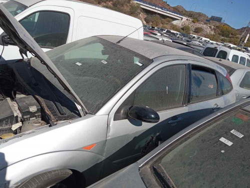  FORD FOCUS BERLINA (CAK) 
