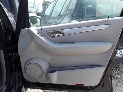 GUARNECIDO PUERTA DELANTERA DERECHA MERCEDES-BENZ CLASE B (BM 245) 