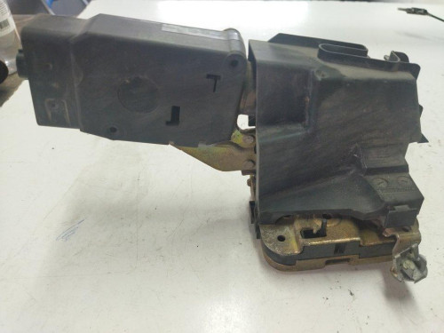 CERRADURA PUERTA TRASERA IZQUIERDA VOLVO S40 BERLINA 