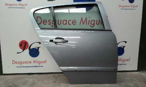  PUERTA TRASERA DERECHA 