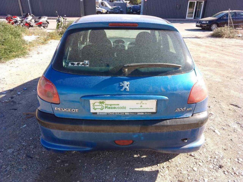 PEUGEOT 206 — vehículo donante para recambios 