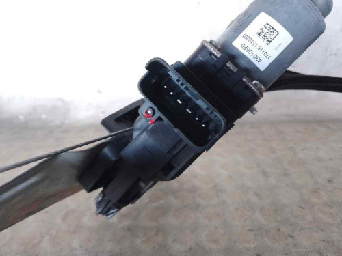 ELEVALUNAS DELANTERO IZQUIERDO Renault MEGANE IV BERLINA 5P 