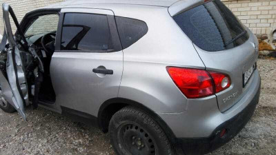 NISSAN QASHQAI (J10)