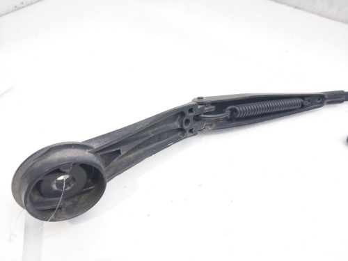 BRAZO LIMPIA DELANTERO IZQUIERDO FORD FOCUS BERLINA (CB8) 