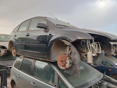 FORD FOCUS BERLINA (CAP)