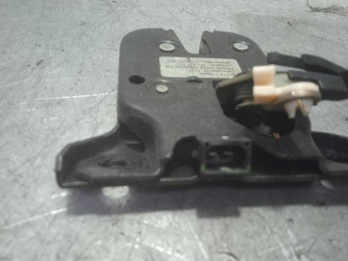  CERRADURA MALETERO / PORTON AUDI A3 (8P1) 