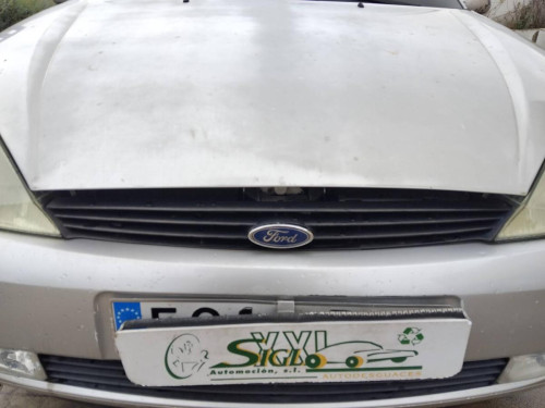 REJILLA DELANTERA Ford Focus Berlina (CAK)(1998->) FORD Focus Berlina (CAK)(1998->) 
