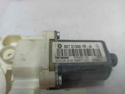 MOTOR ELEVALUNAS TRASERO IZQUIERDO Renault LAGUNA III BERLINA 