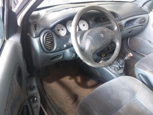  RENAULT MEGANE I BERL./ BERL. CON PORTÓN (BA0) 