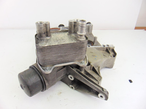  SOPORTE FILTRO ACEITE Mercedes-Benz CLASE C (BM 203) BERLINA 