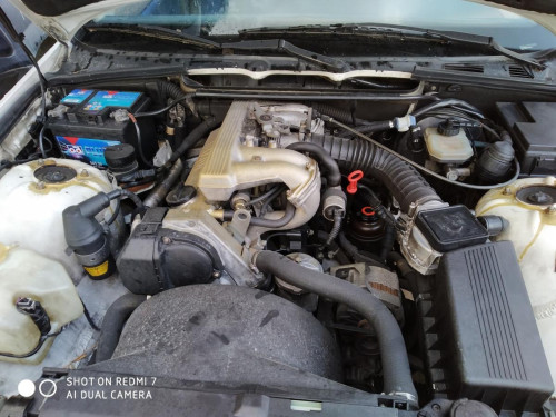  BMW SERIE 3 BERLINA (E36) 