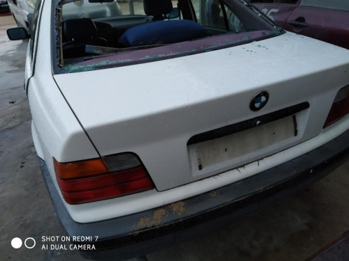  BMW SERIE 3 BERLINA (E36) 