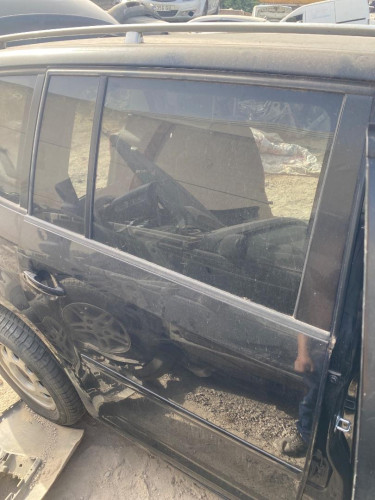 PUERTA TRASERA DERECHA Volkswagen TOURAN (1T3) 