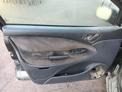 CITROEN C5 BERLINA — vehículo donante para recambios 