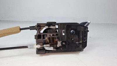 CERRADURA PUERTA DELANTERA DERECHA, MAZDA, 3 BERLINA (BL)