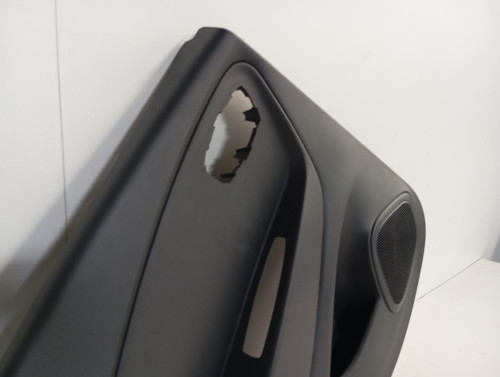  GUARNECIDO PUERTA TRASERA IZQUIERDA RENAULT CAPTUR I 
