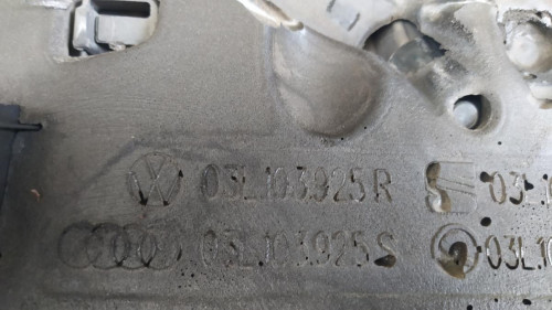 TAPA MOTOR Volkswagen GOLF VI (5K1)(10.2008) 