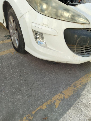 PARAGOLPES DELANTERO PEUGEOT 308 SW 