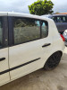 PUERTA TRASERA IZQUIERDA Renault CLIO III 