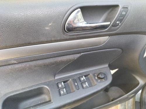  VOLKSWAGEN GOLF V (1K1)(10.2003) 