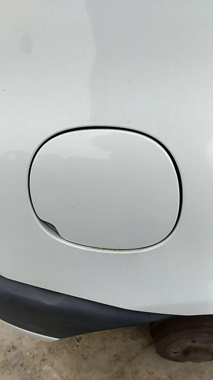 TAPA EXTERIOR COMBUSTIBLE Renault Clio II Fase I (B/CB0) (1998->2001)