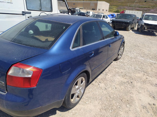 PUERTA TRASERA DERECHA Audi A4 BERLINA (8E) 