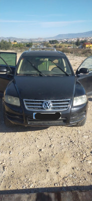 VOLKSWAGEN TOUAREG (7LA)