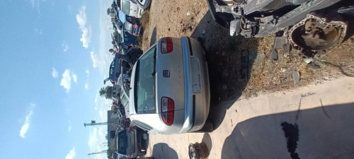 SEAT LEON (1M1) 